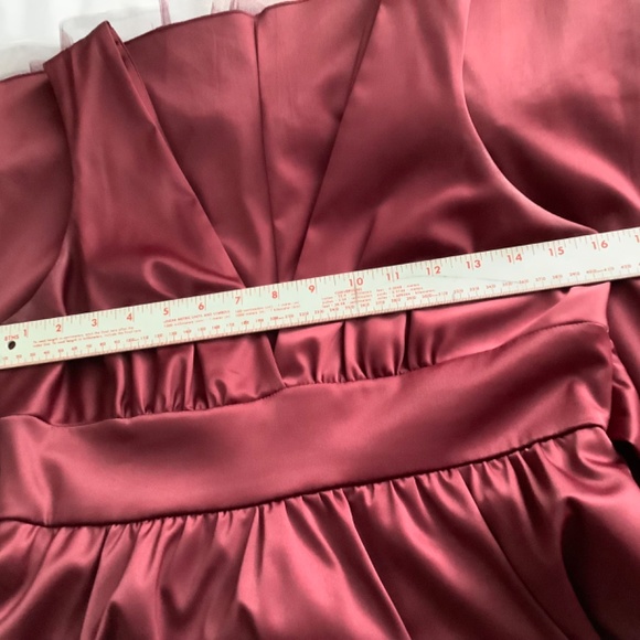 Holiday dress - Picture 2 of 7